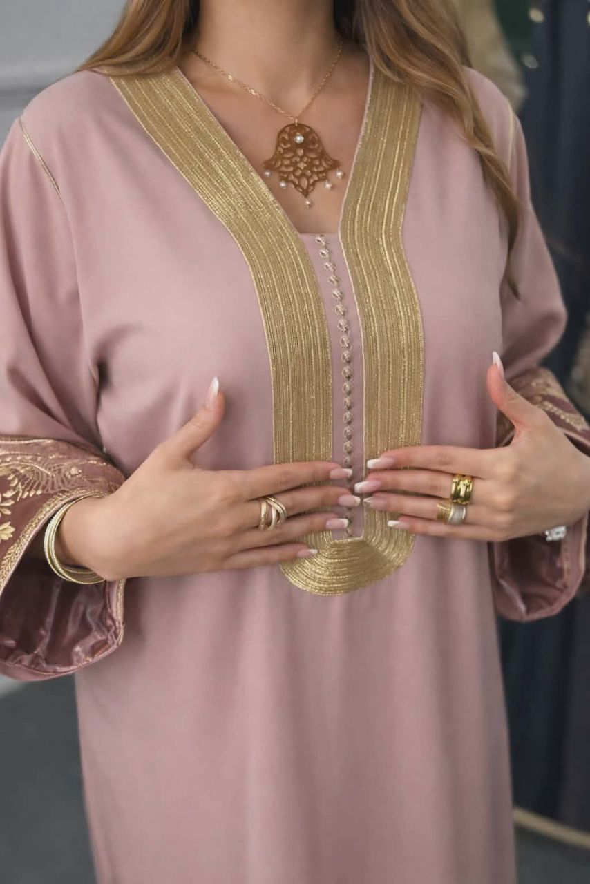 La robe tulipe ✨ فخامة ناعمة بتطريز راقٍ