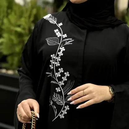 عباية بتطريز زهري ✨🔥