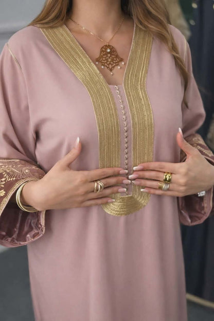La robe tulipe ✨ فخامة ناعمة بتطريز راقٍ