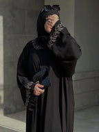 عباية لمسة مطرزة ( قطعتين ) 💕